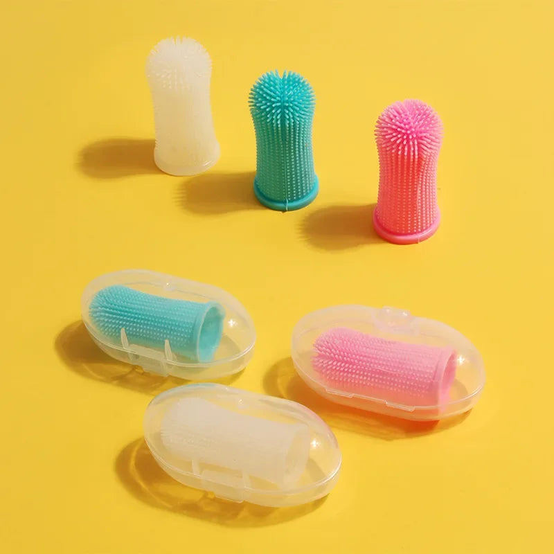 CleanPaw Brush™